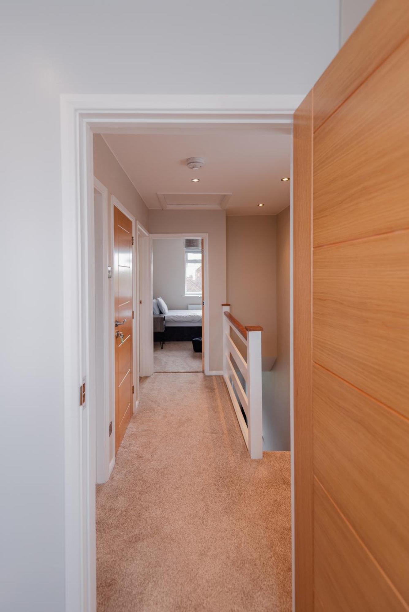 Luxury Recently Renovated 3 Bedroom Home In Sandwich Kent Exterior foto